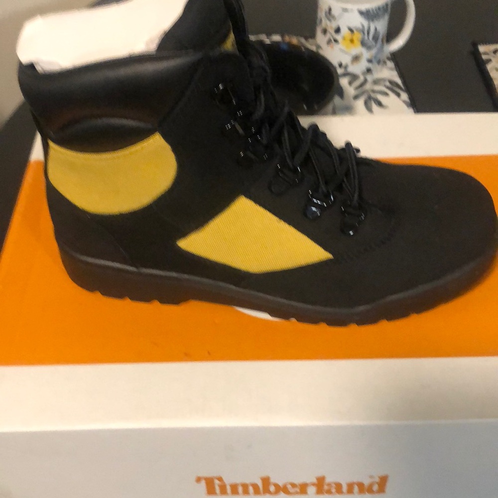 Timberland boots size 6 boys